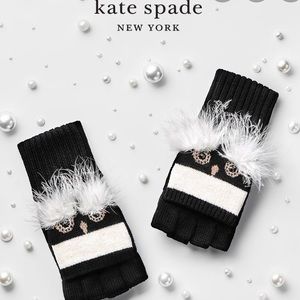 NWT ♠️ Kate Spade penguin pop top mittens